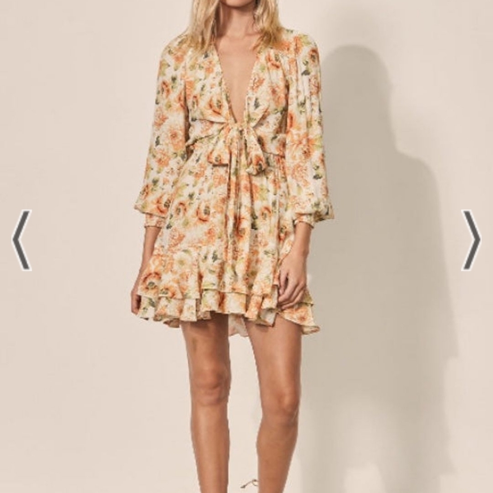 KIVARI Everly Tie Front Mini Dress beige and peach floral size 4